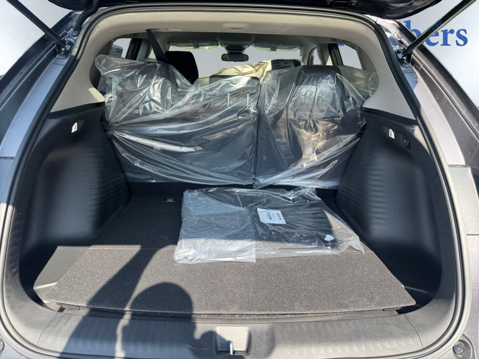 2026 Honda HR-V LX photo 4