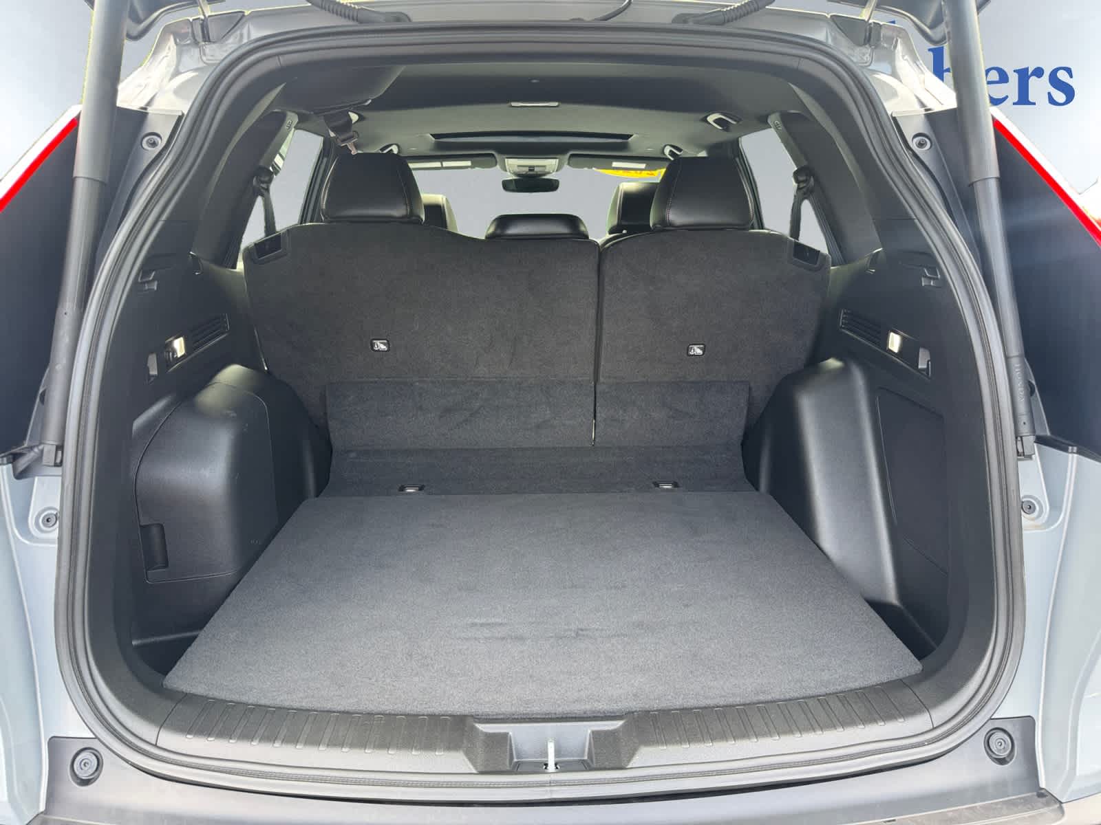 2023 Honda CR-V Hybrid Sport Touring photo 4