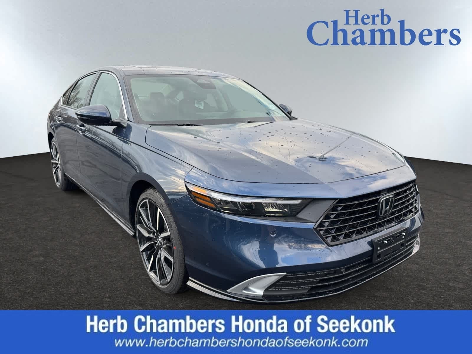 2025 Honda Accord Hybrid Touring's photo