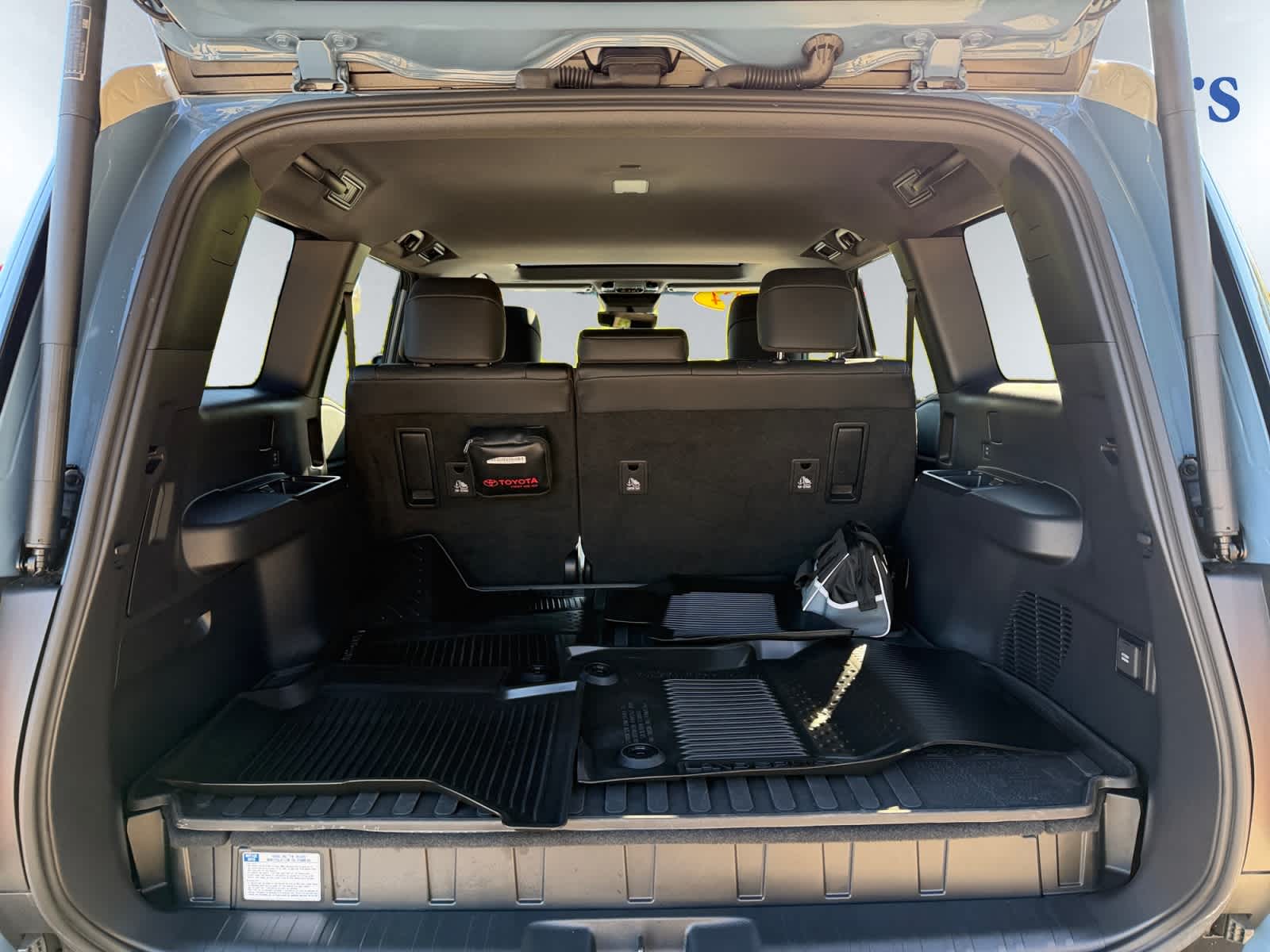 2024 Toyota Land Cruiser Base photo 3