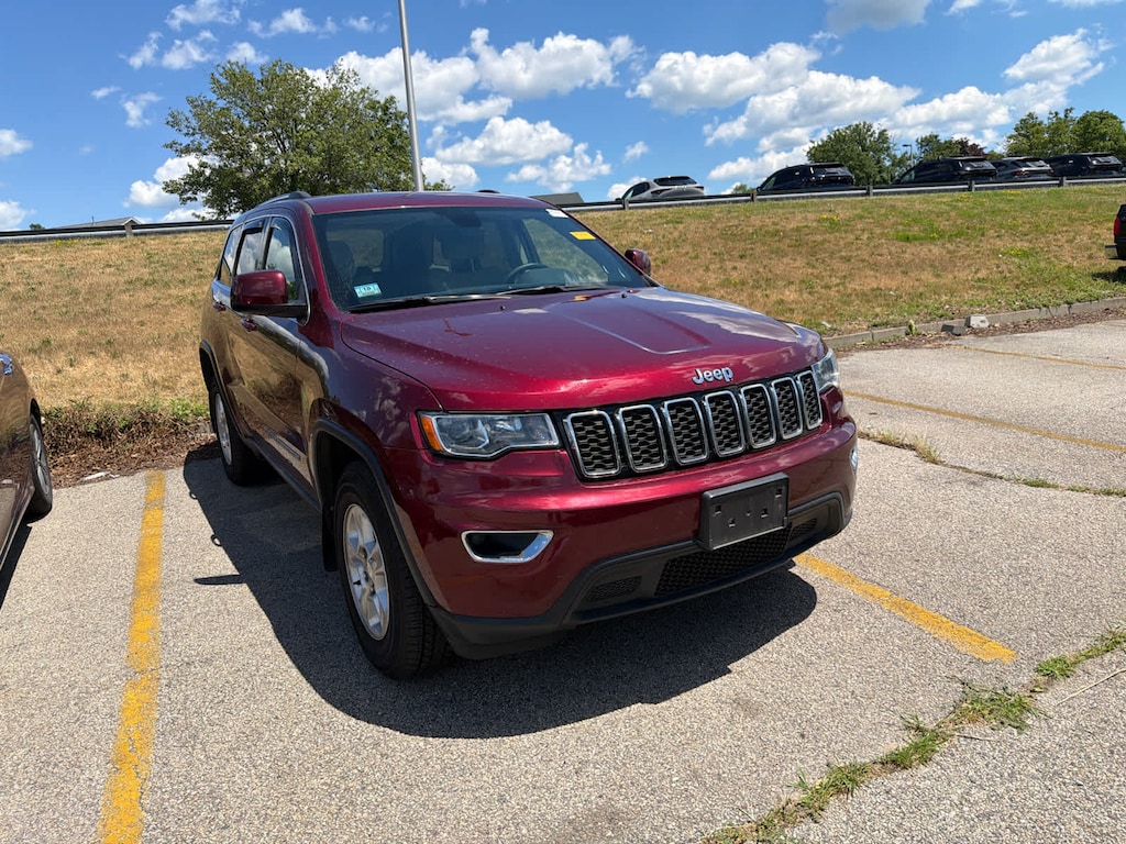 Used 2017 Jeep Grand Cherokee Laredo 4x4 SUV