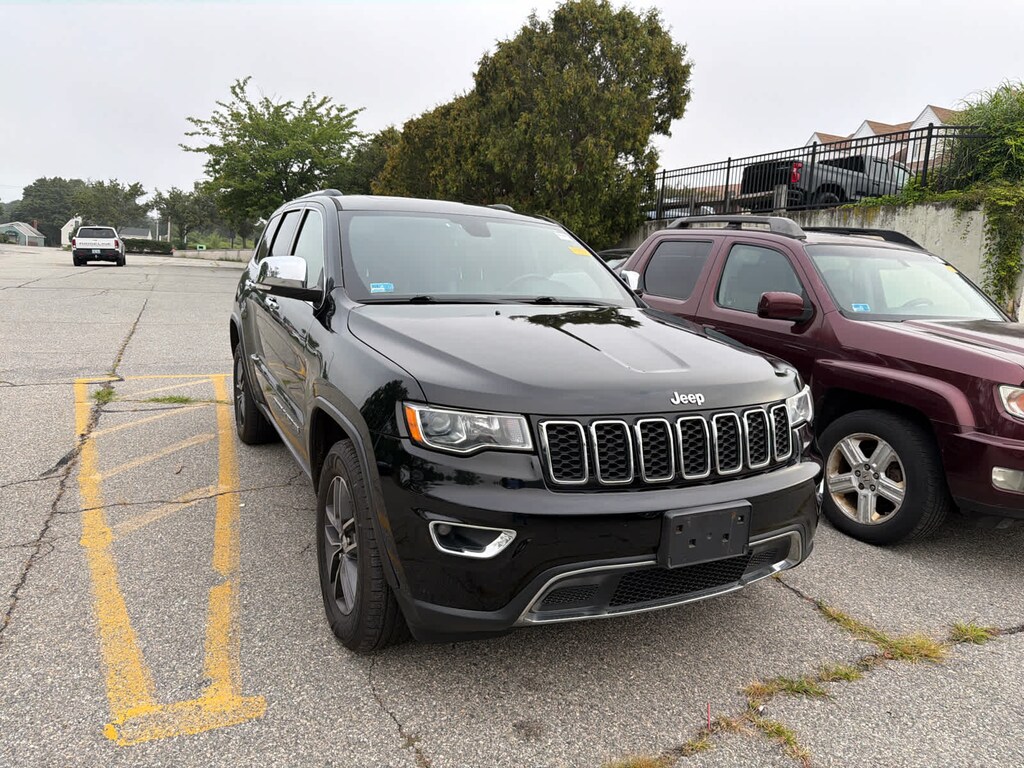Used 2018 Jeep Grand Cherokee Limited 4x4 SUV