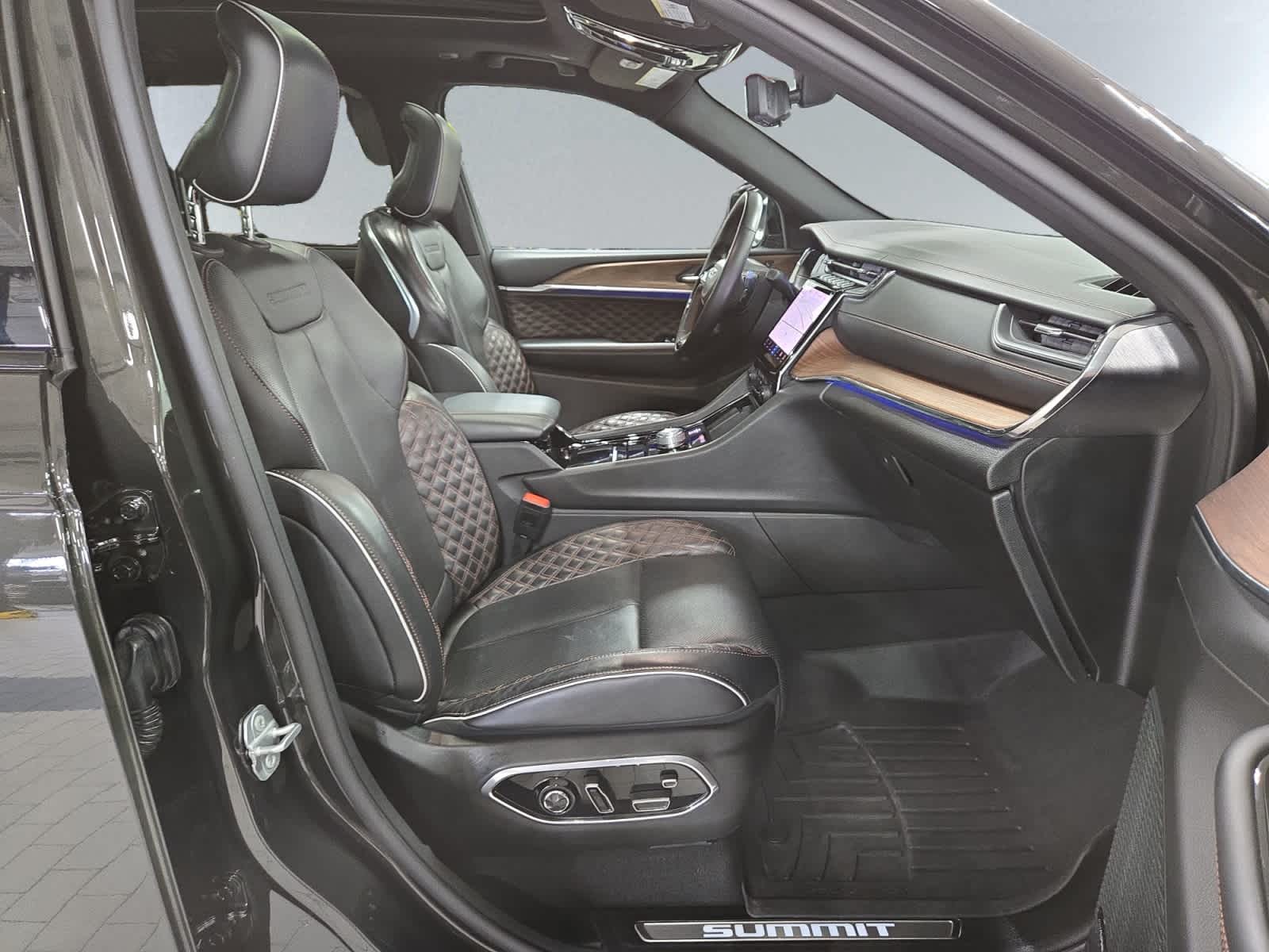 2023 Jeep Grand Cherokee L Summit - Photo 20