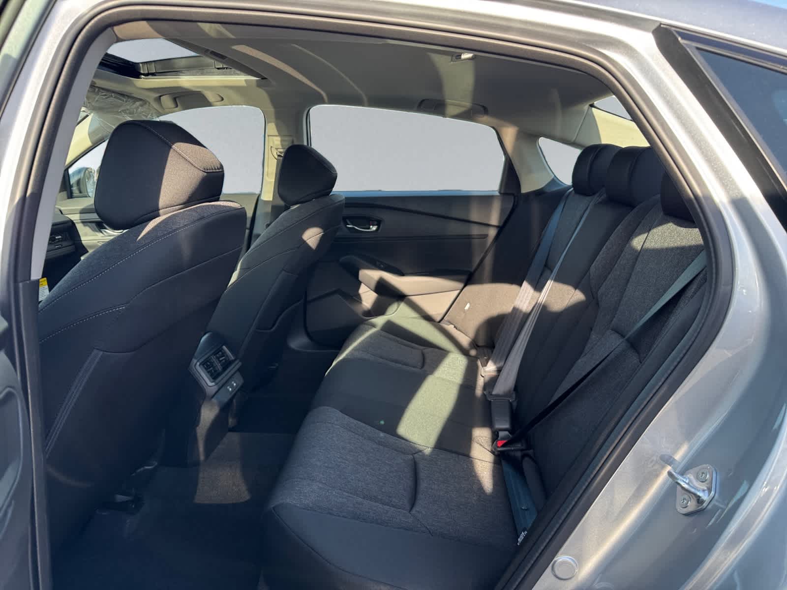 2025 Honda Accord SE - Photo 18