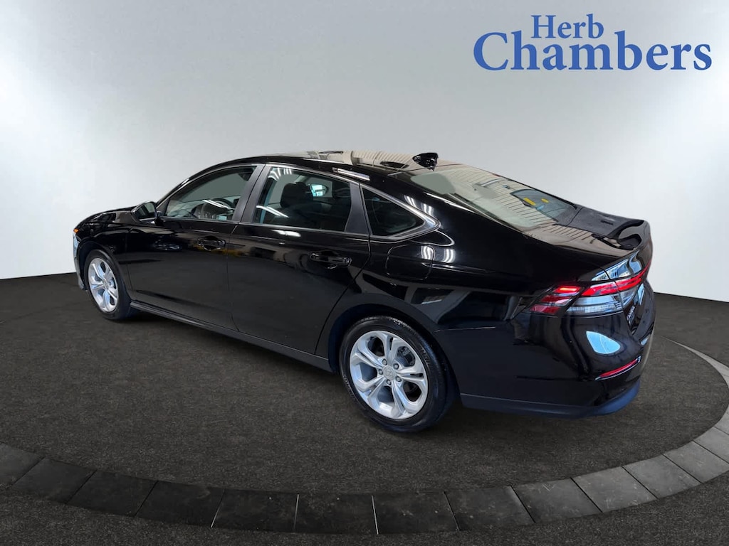 Used 2023 Honda Accord LX Sedan