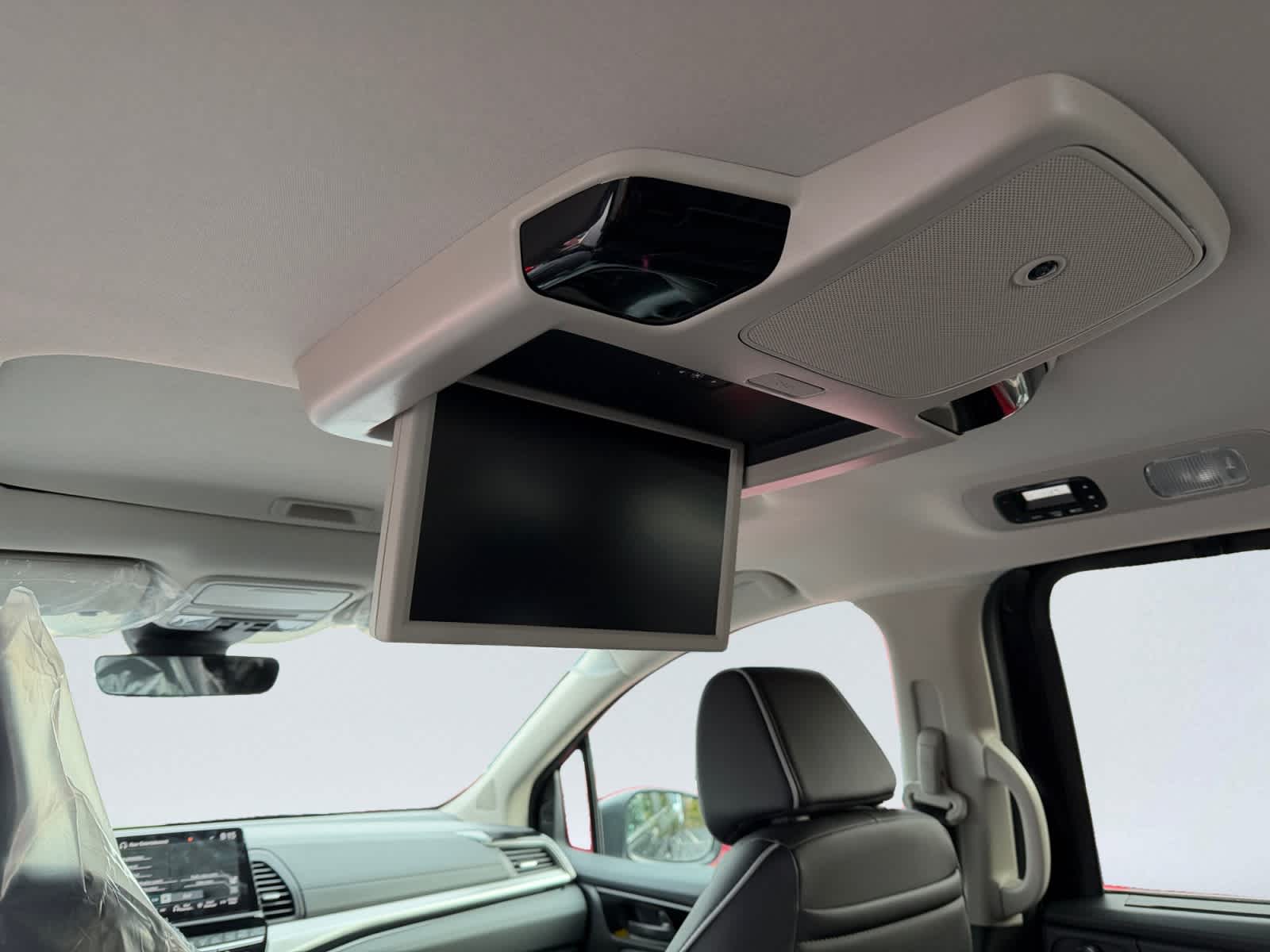 2026 Honda Odyssey Touring - Photo 13
