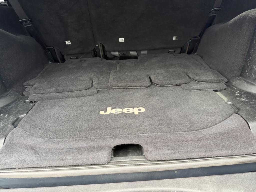 Used 2017 Jeep Wrangler JK Unlimited Sport 4x4 SUV