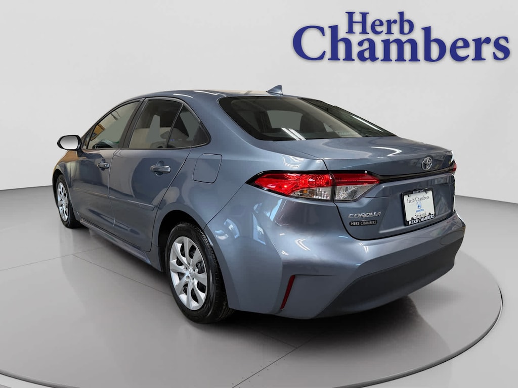 Used 2024 Toyota Corolla LE Sedan