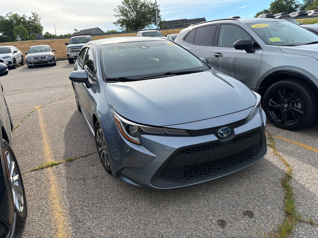 Used 2022 Toyota Corolla Hybrid LE Sedan