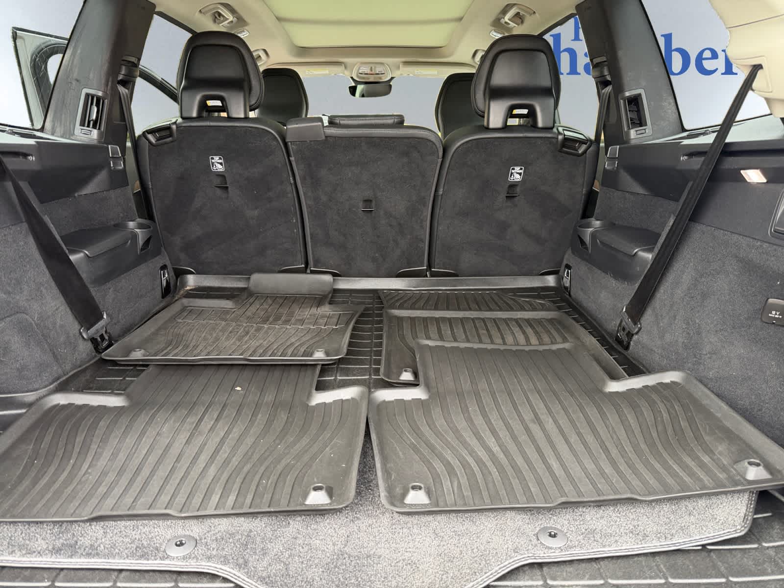 2023 Volvo XC90 AWD Plus photo 2