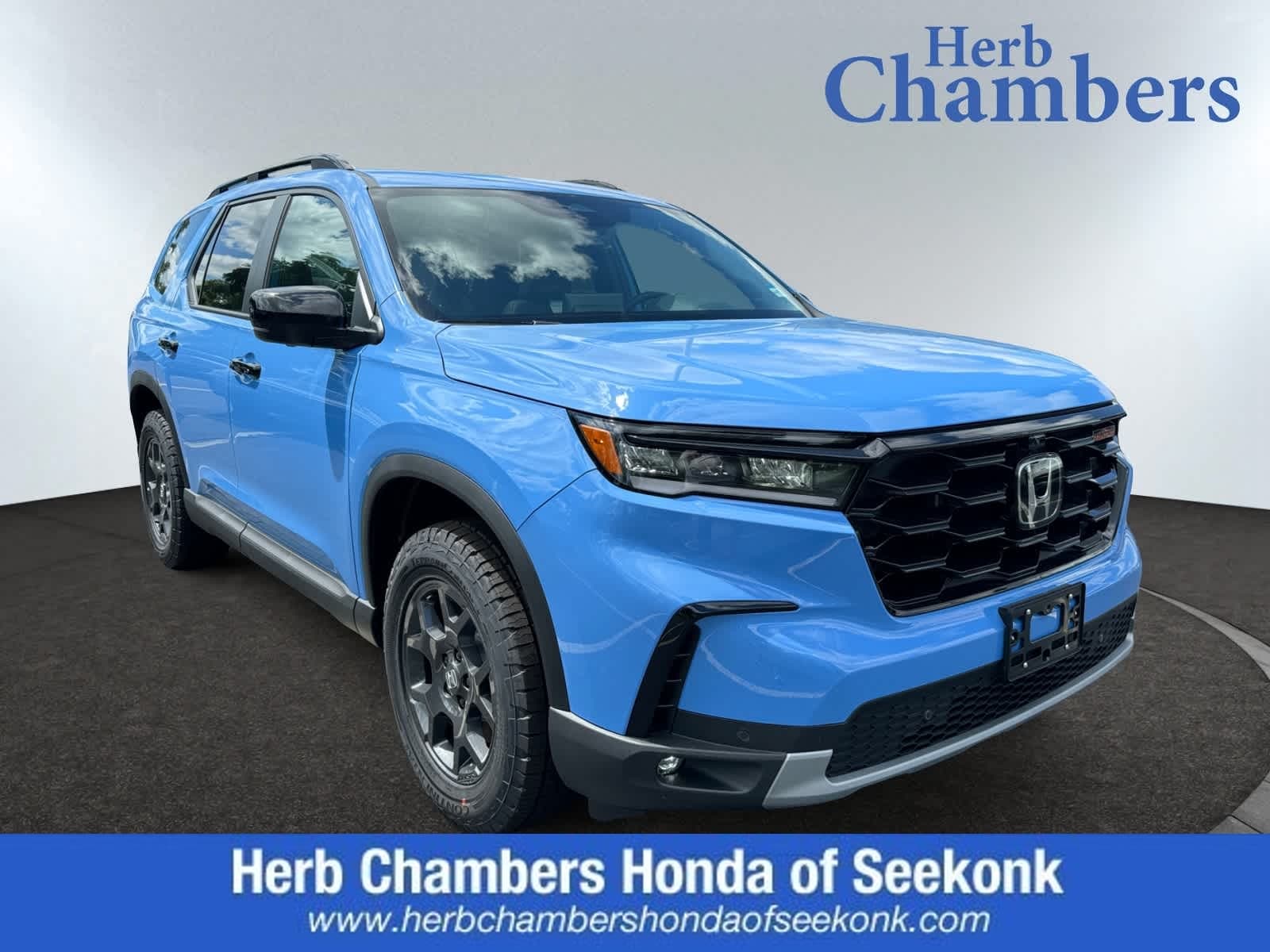 2025 Honda Pilot TrailSport's photo