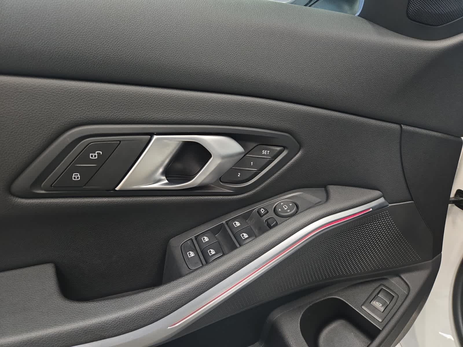 2025 BMW 3 Series 330i - Photo 15