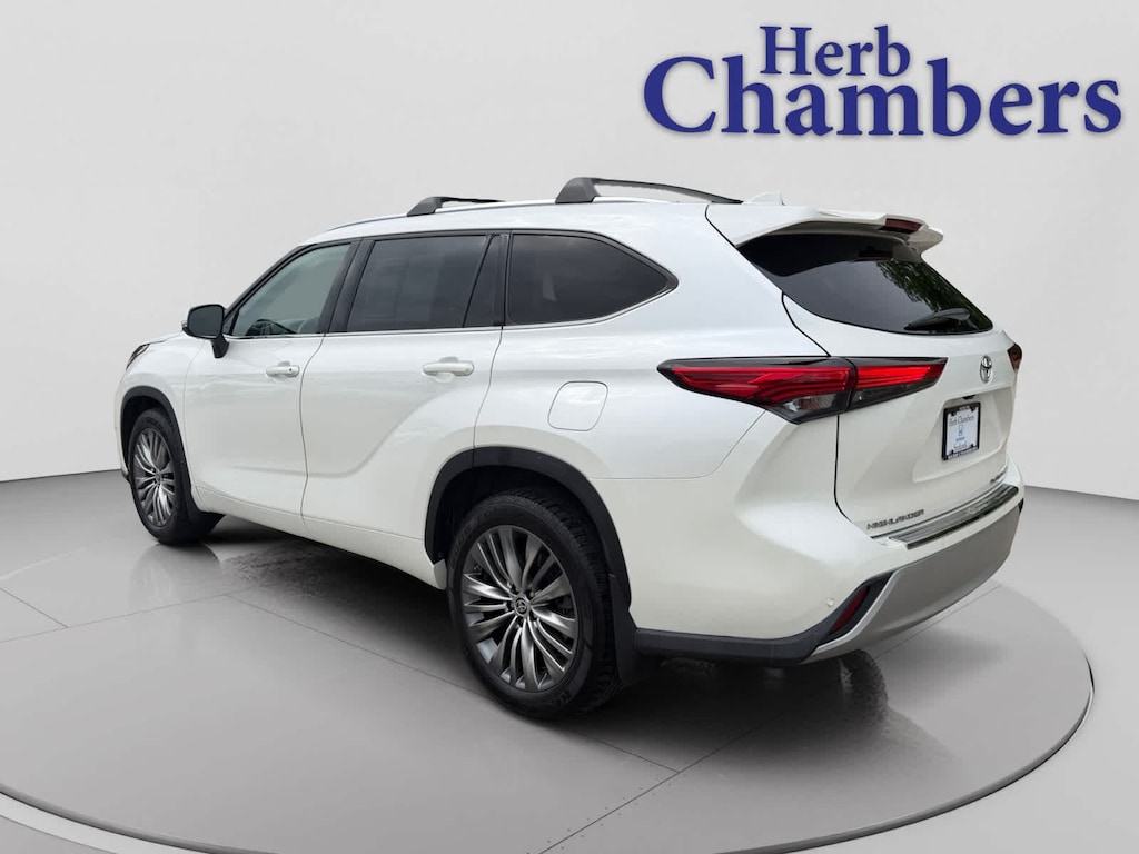 Used 2021 Toyota Highlander Platinum SUV