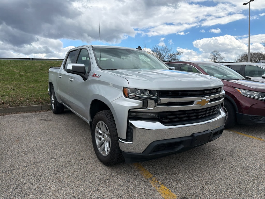 Used 2019 Chevrolet Silverado 1500 LT Truck Crew Cab