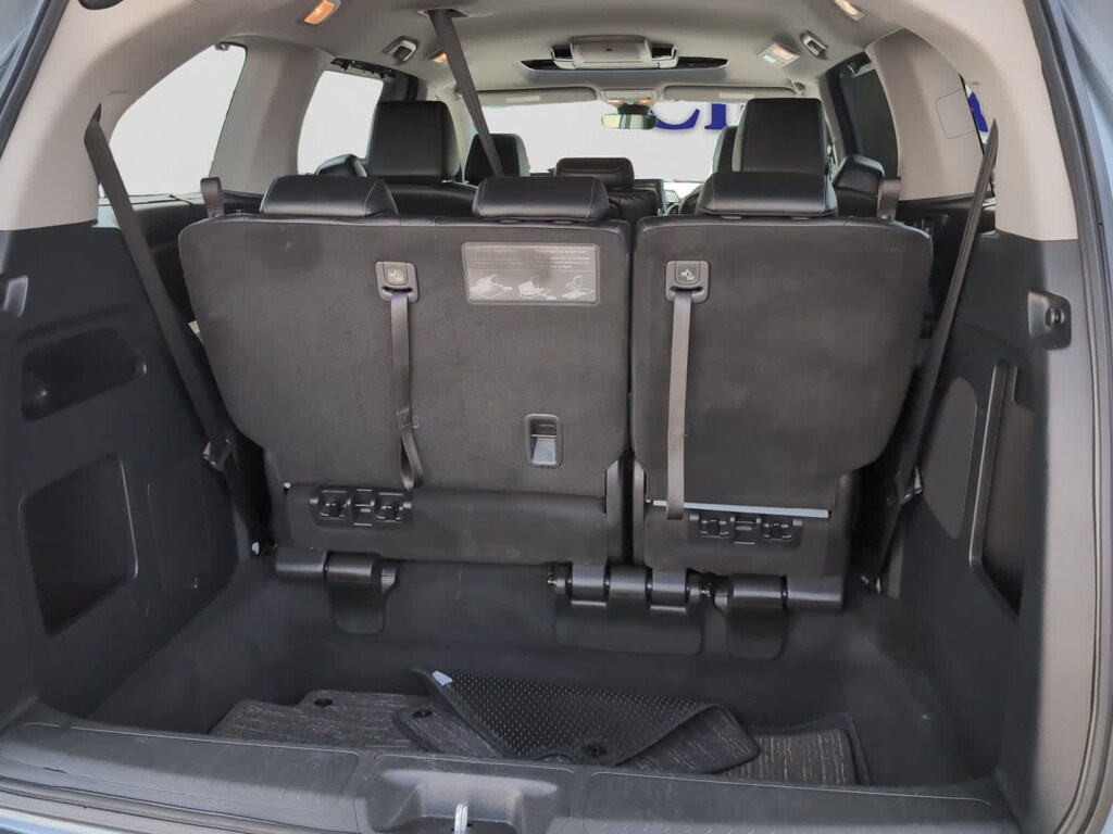 Used 2023 Honda Odyssey Touring Van