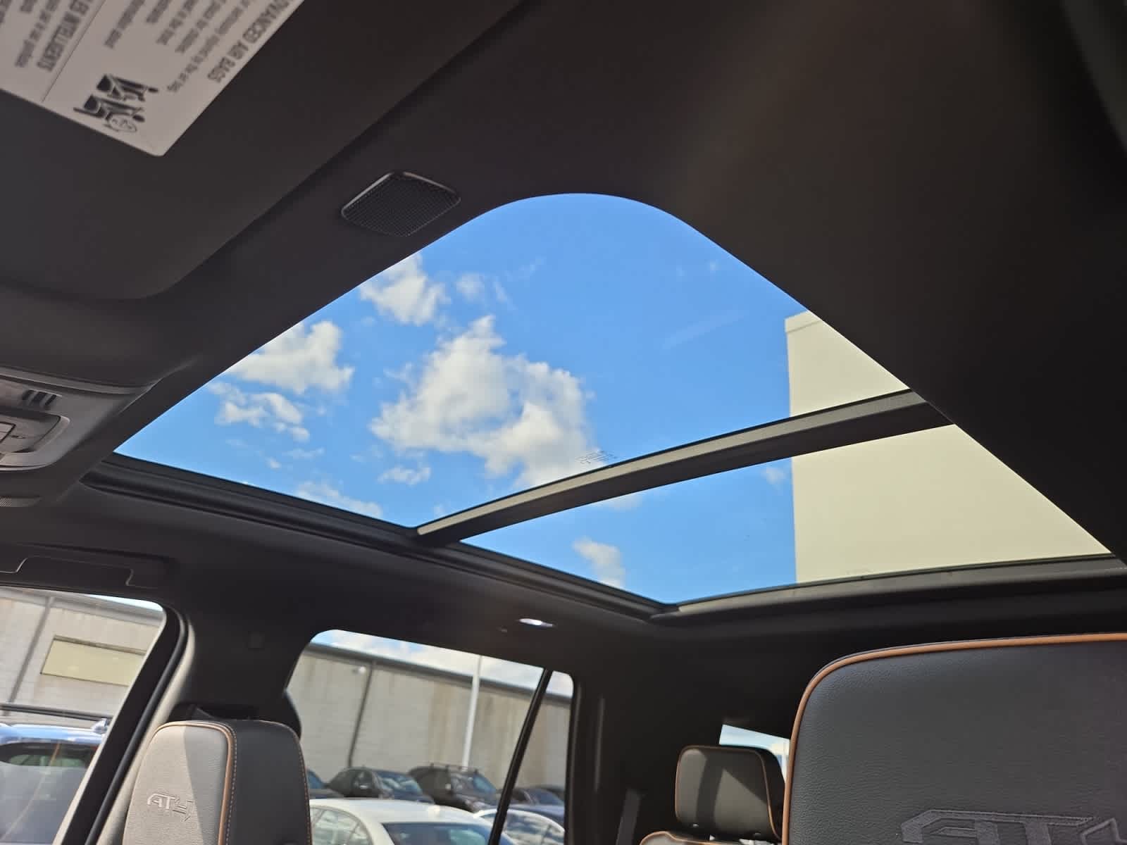 2023 GMC Yukon AT4 - Photo 51