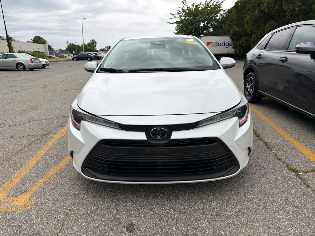 Used 2023 Toyota Corolla LE Sedan