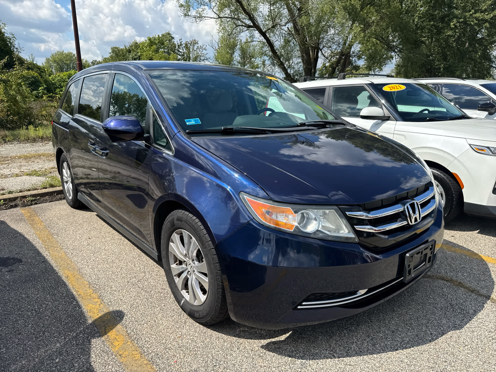 2016 Honda Odyssey EX photo 3