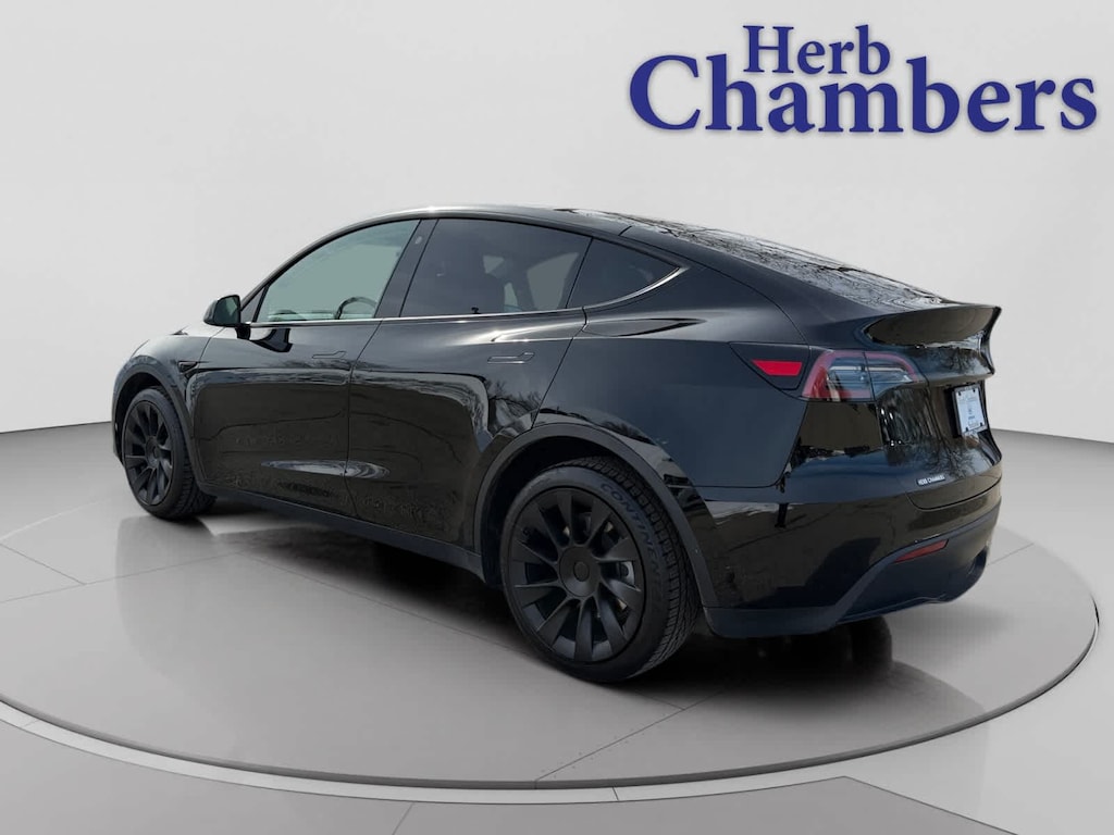 Used 2022 Tesla Model Y Long Range SUV