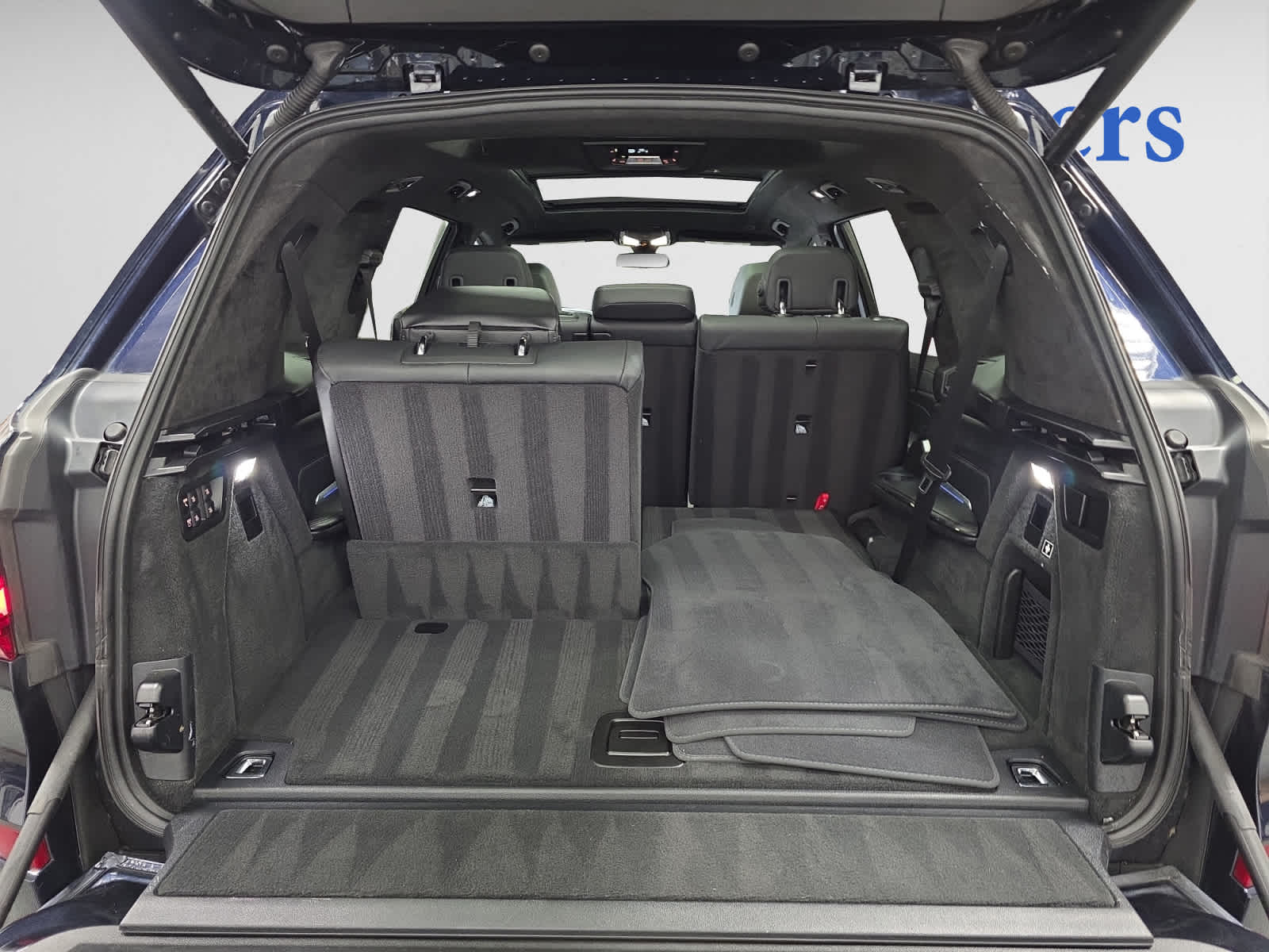 2021 Bmw X7 xDrive40i photo 4