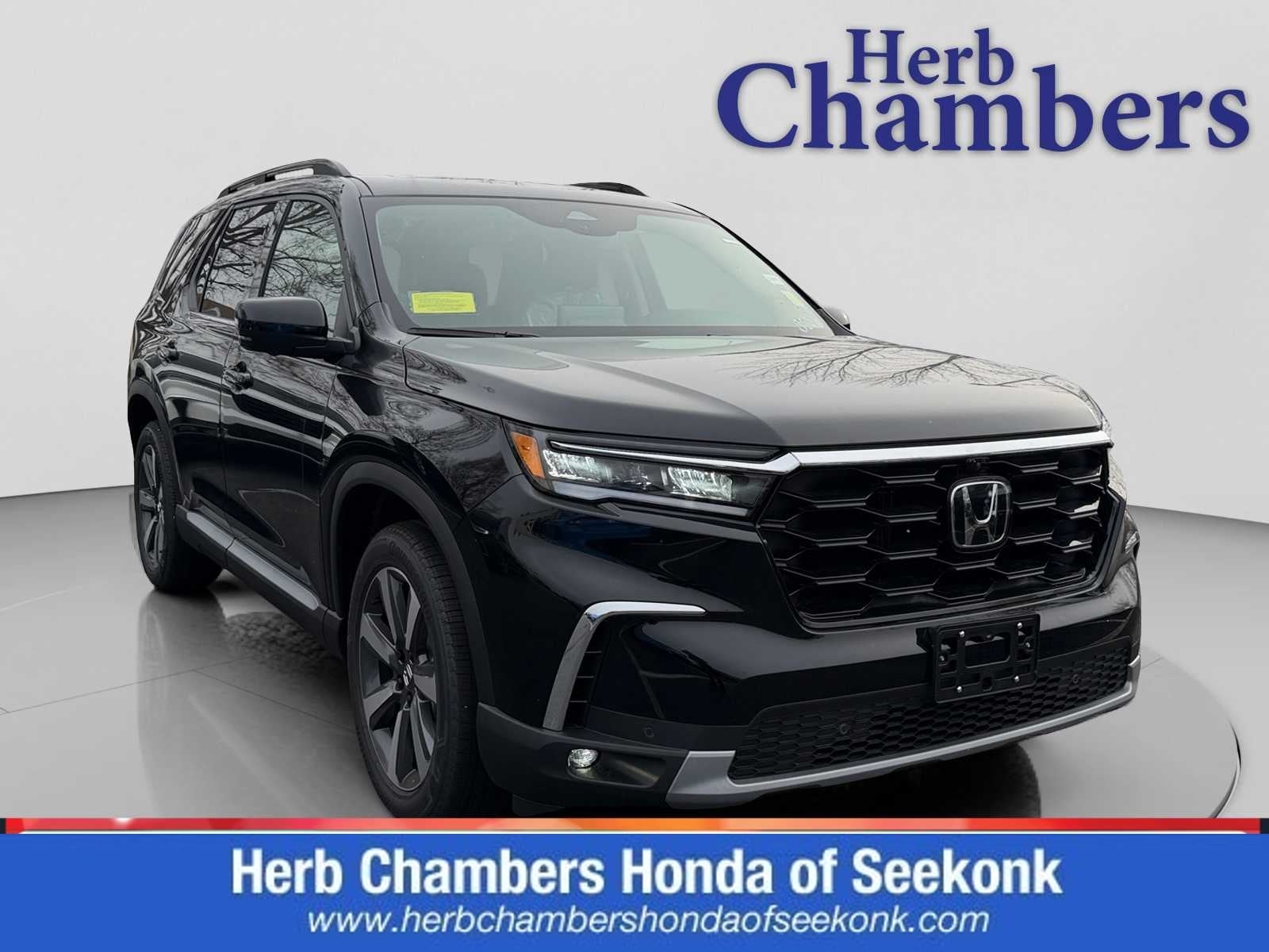 2025 Honda Pilot Elite's photo