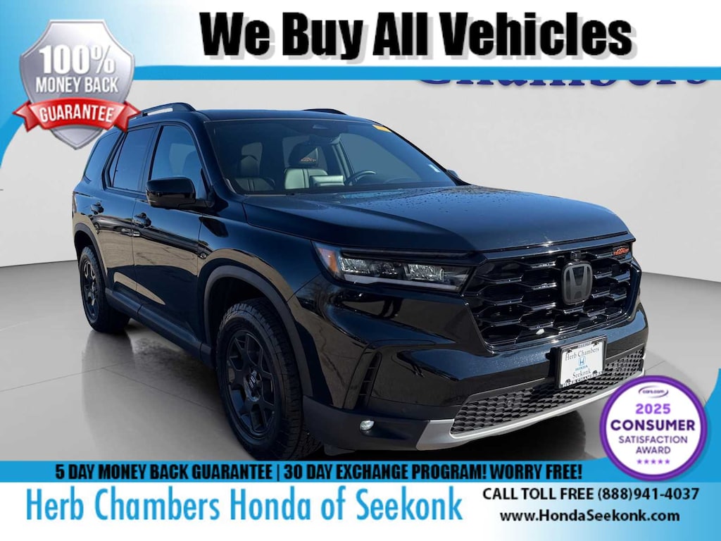 Used 2025 Honda Pilot TrailSport SUV