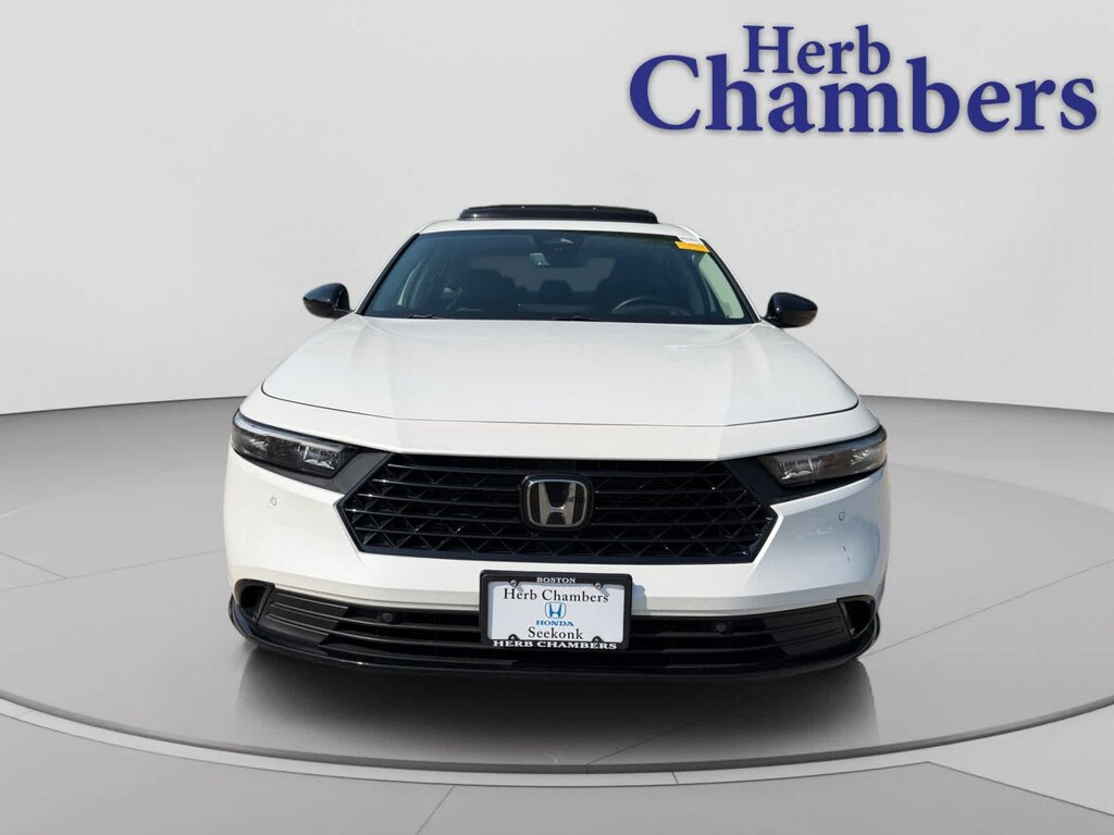 Used 2023 Honda Accord Hybrid Touring w/BSI Sedan