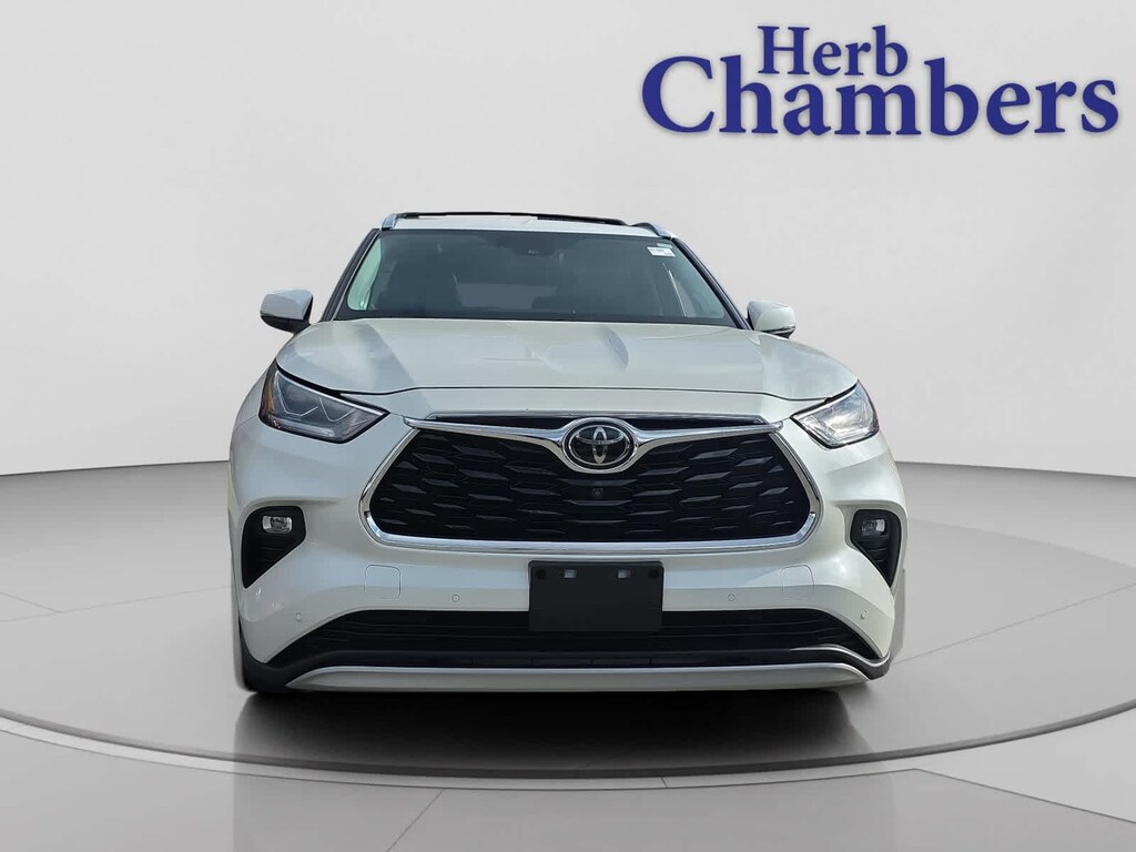Used 2021 Toyota Highlander Platinum SUV