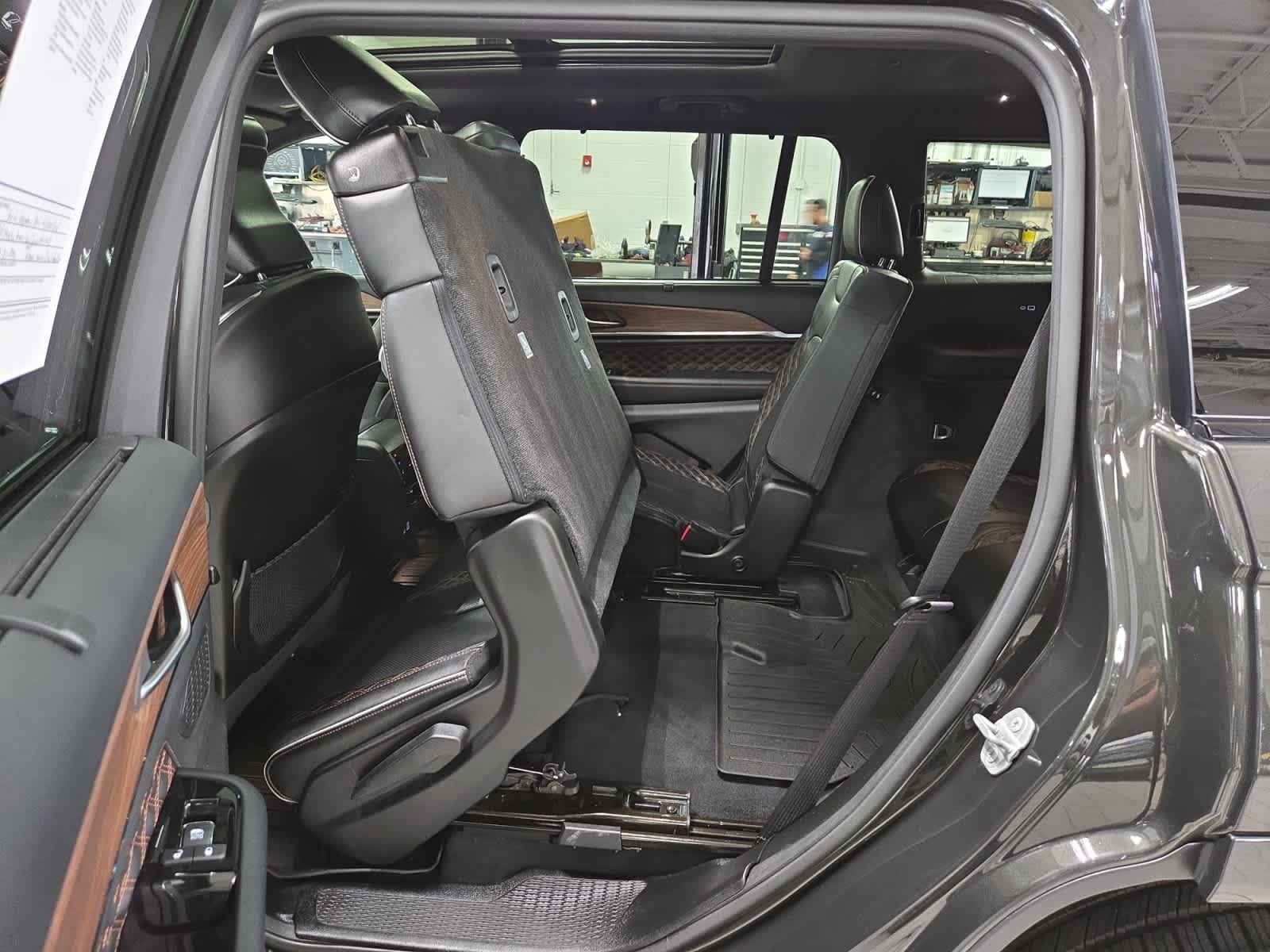 2023 Jeep Grand Cherokee L Summit - Photo 23