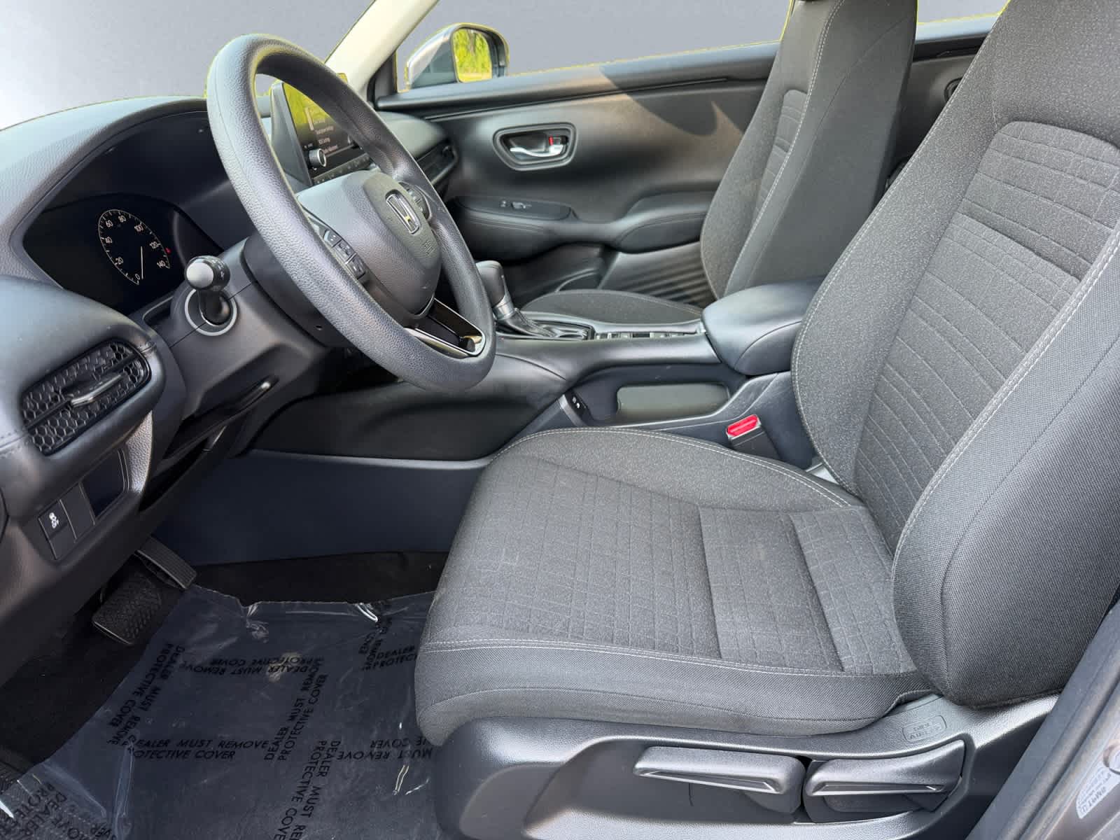 2025 Honda HR-V LX - Photo 7