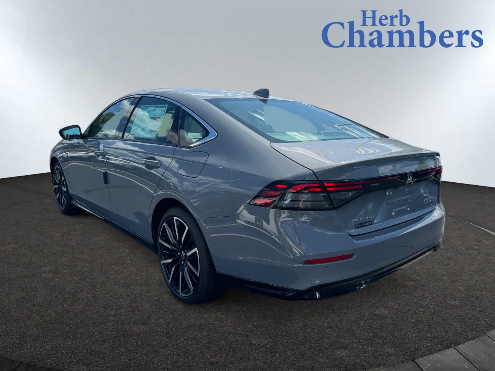 2025 Honda Accord Hybrid Touring photo 3