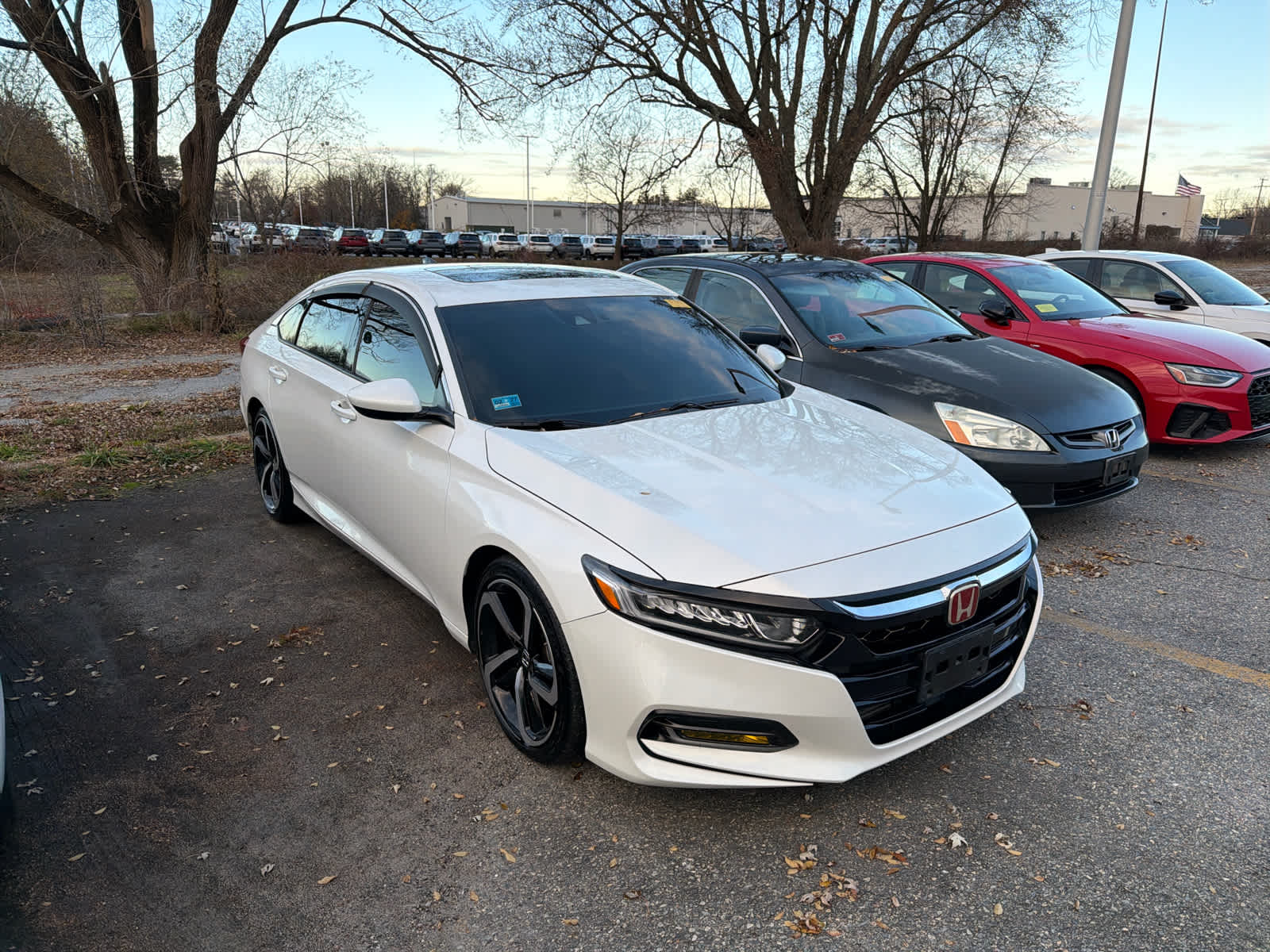 2020 Honda Accord Sport 2.0T photo 3
