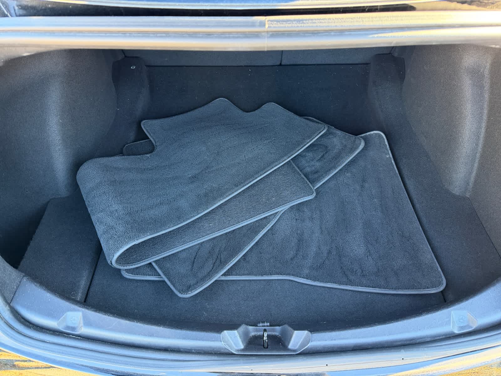 2018 Tesla Model 3 Long Range photo 4