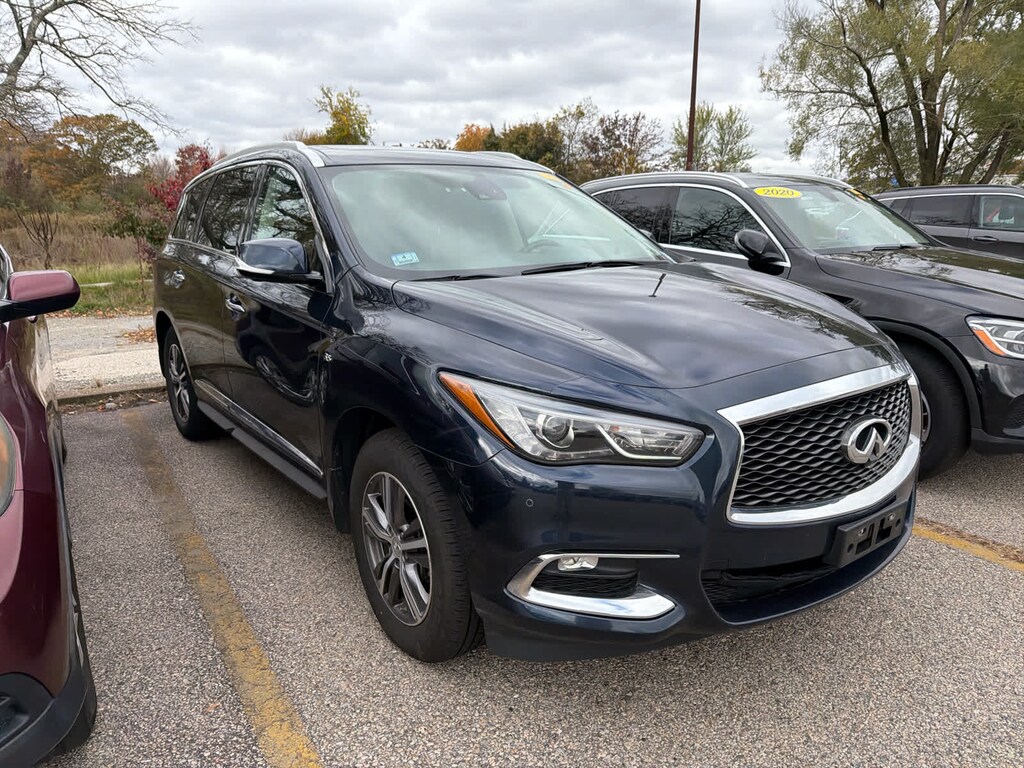 Used 2019 INFINITI QX60 LUXE SUV