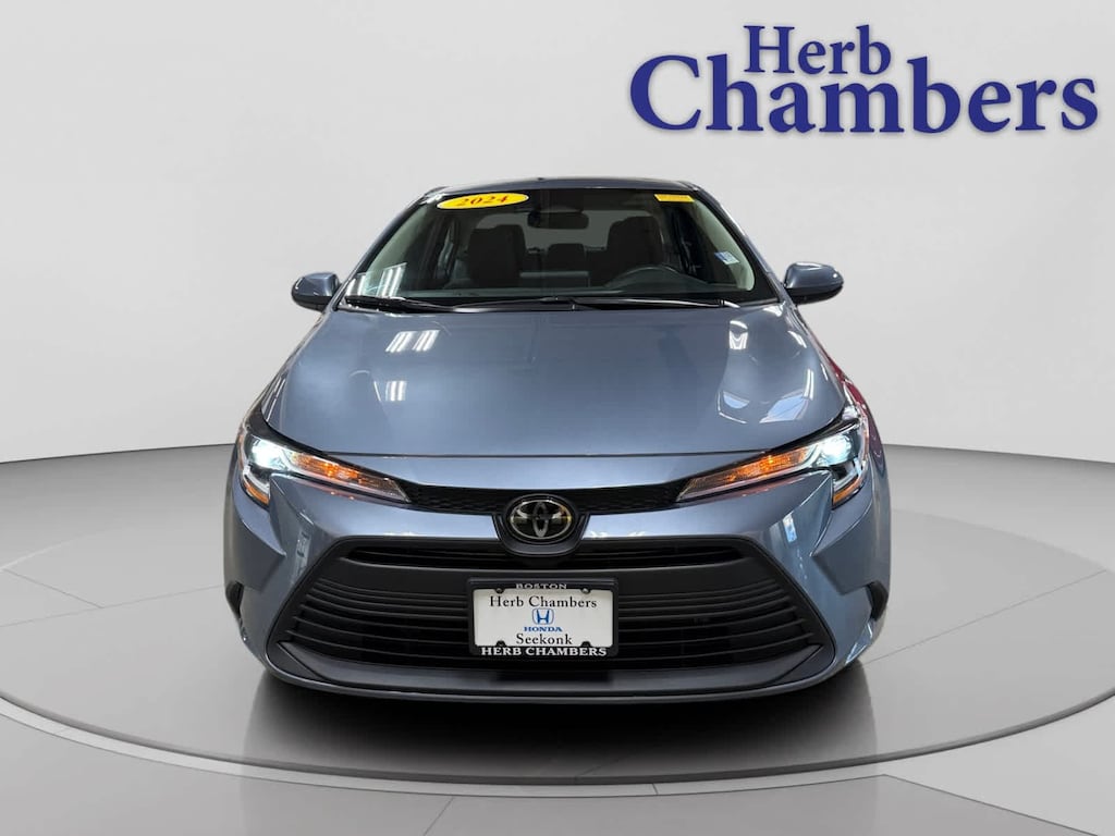 Used 2024 Toyota Corolla LE Sedan