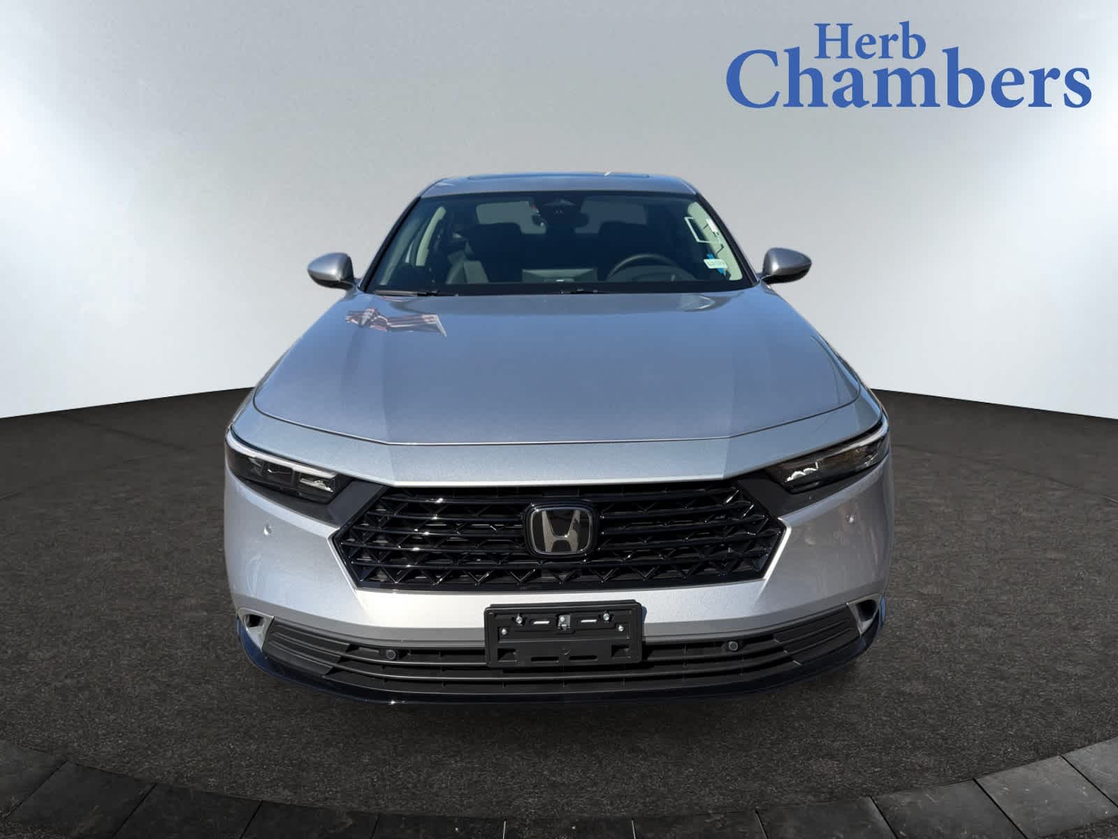 2025 Honda Accord Hybrid Touring photo 2