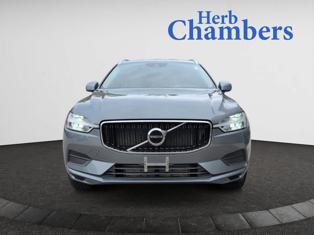 Used 2019 Volvo XC60 T5 Momentum SUV