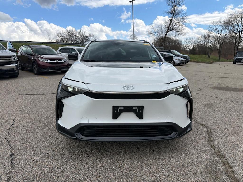 Used 2024 Toyota bZ4X XLE SUV