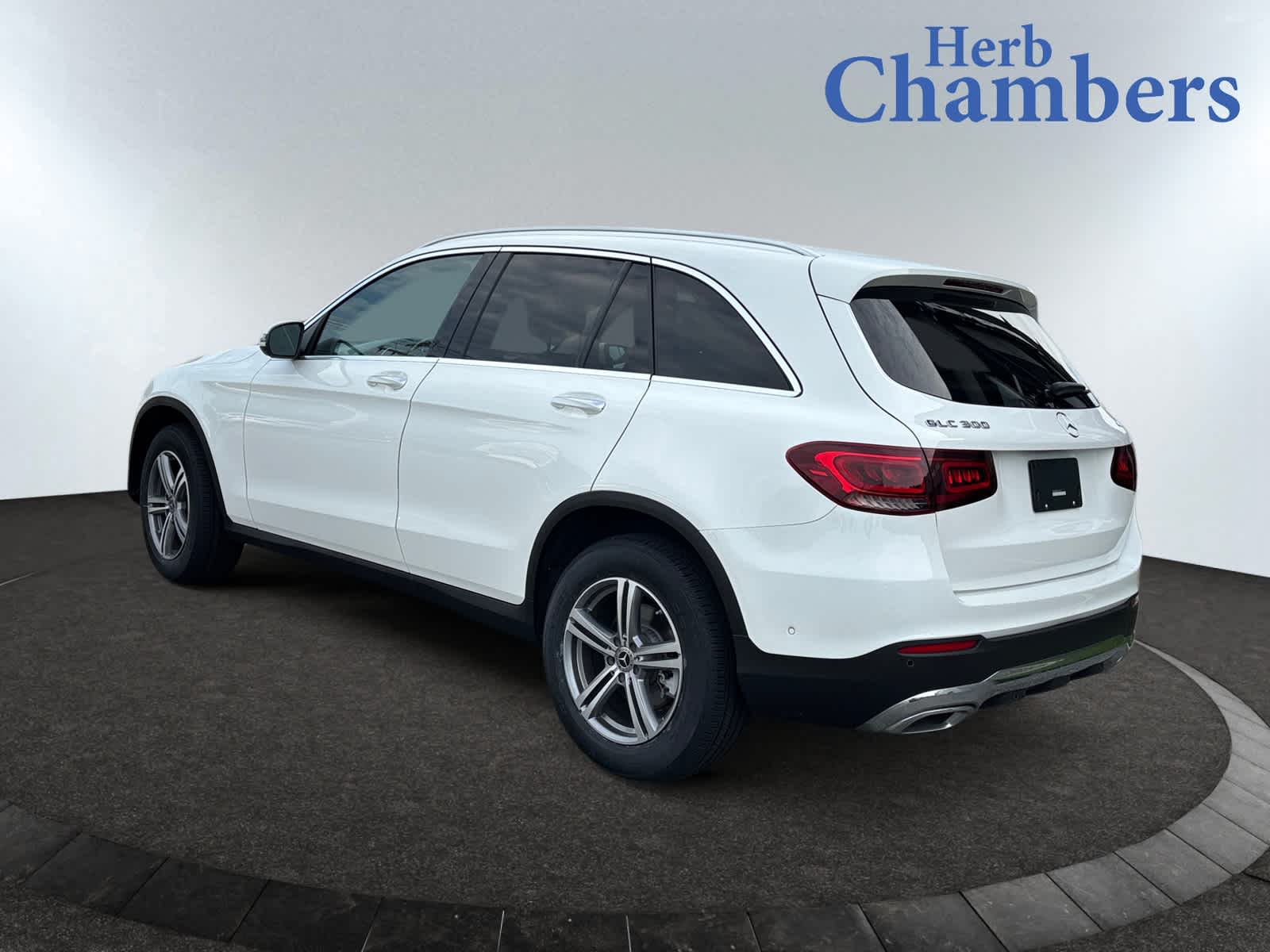 2022 Mercedes Benz GLC 300 4MATIC photo 3
