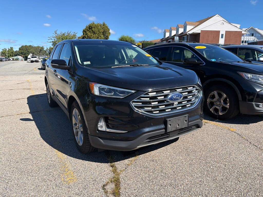 Used 2019 Ford Edge Titanium SUV