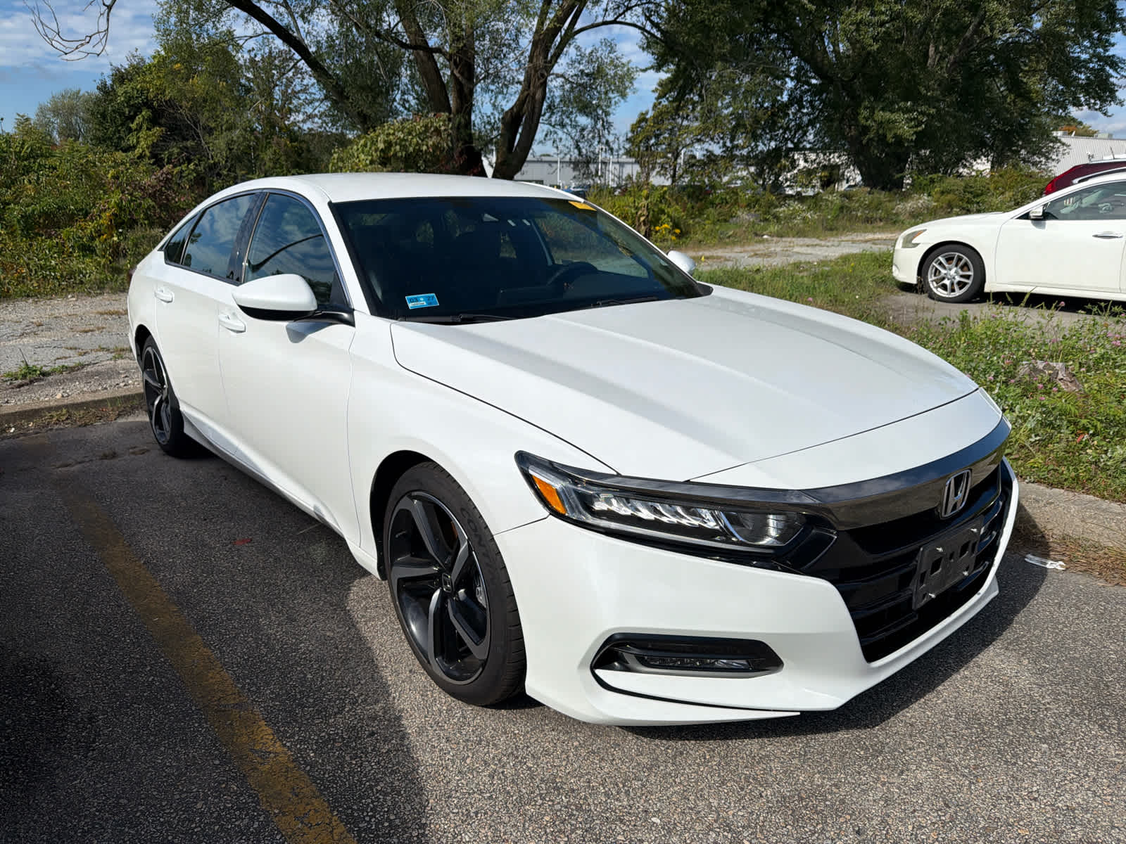 2019 Honda Accord Sport photo 3