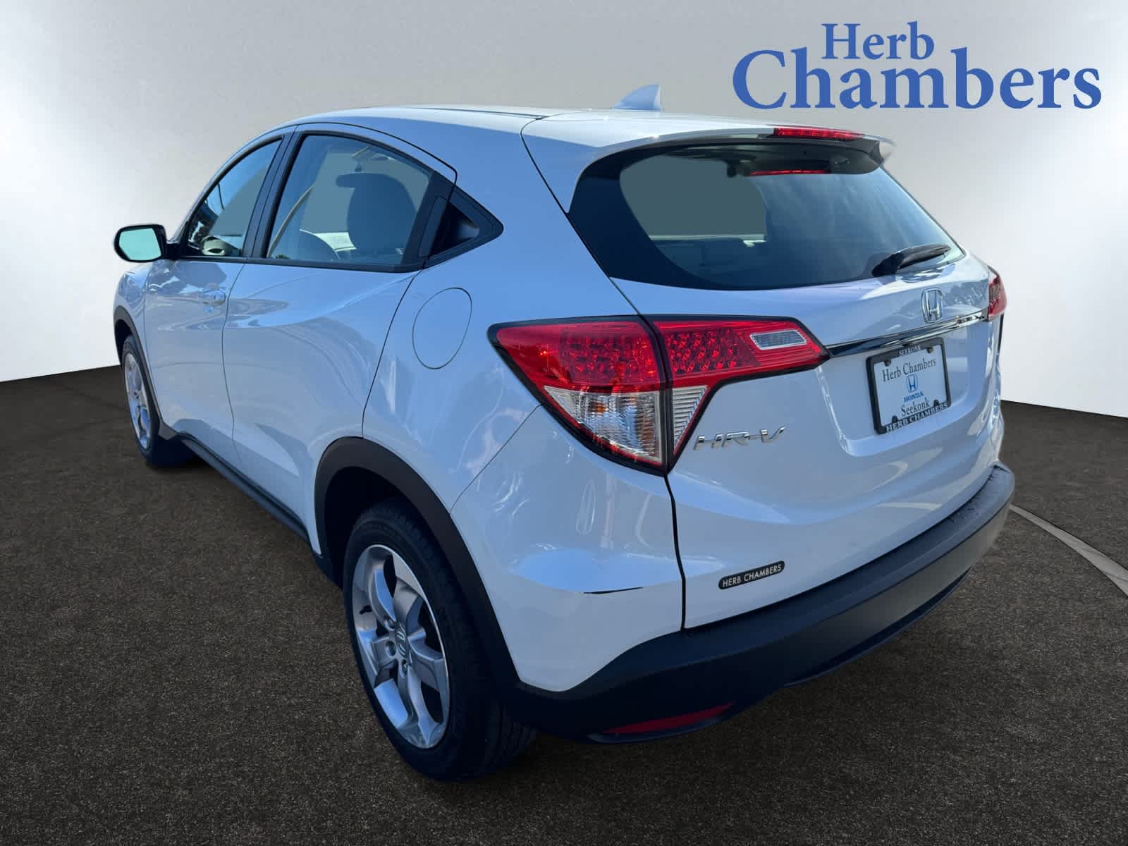 2022 Honda HR-V LX photo 3