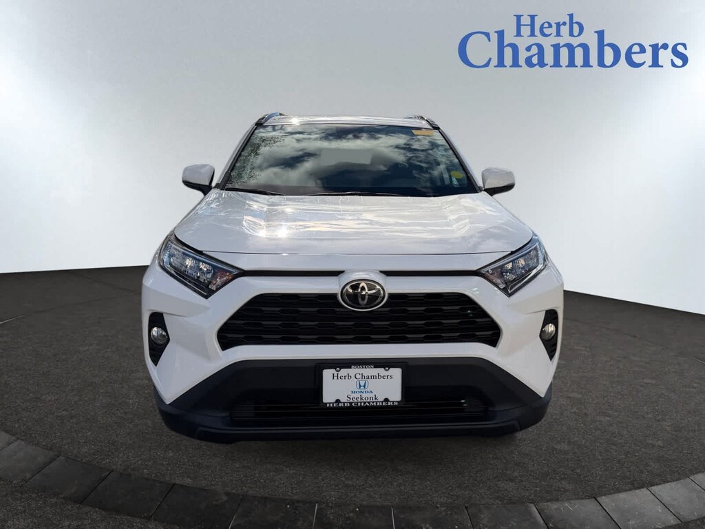 Used 2021 Toyota RAV4 XLE SUV