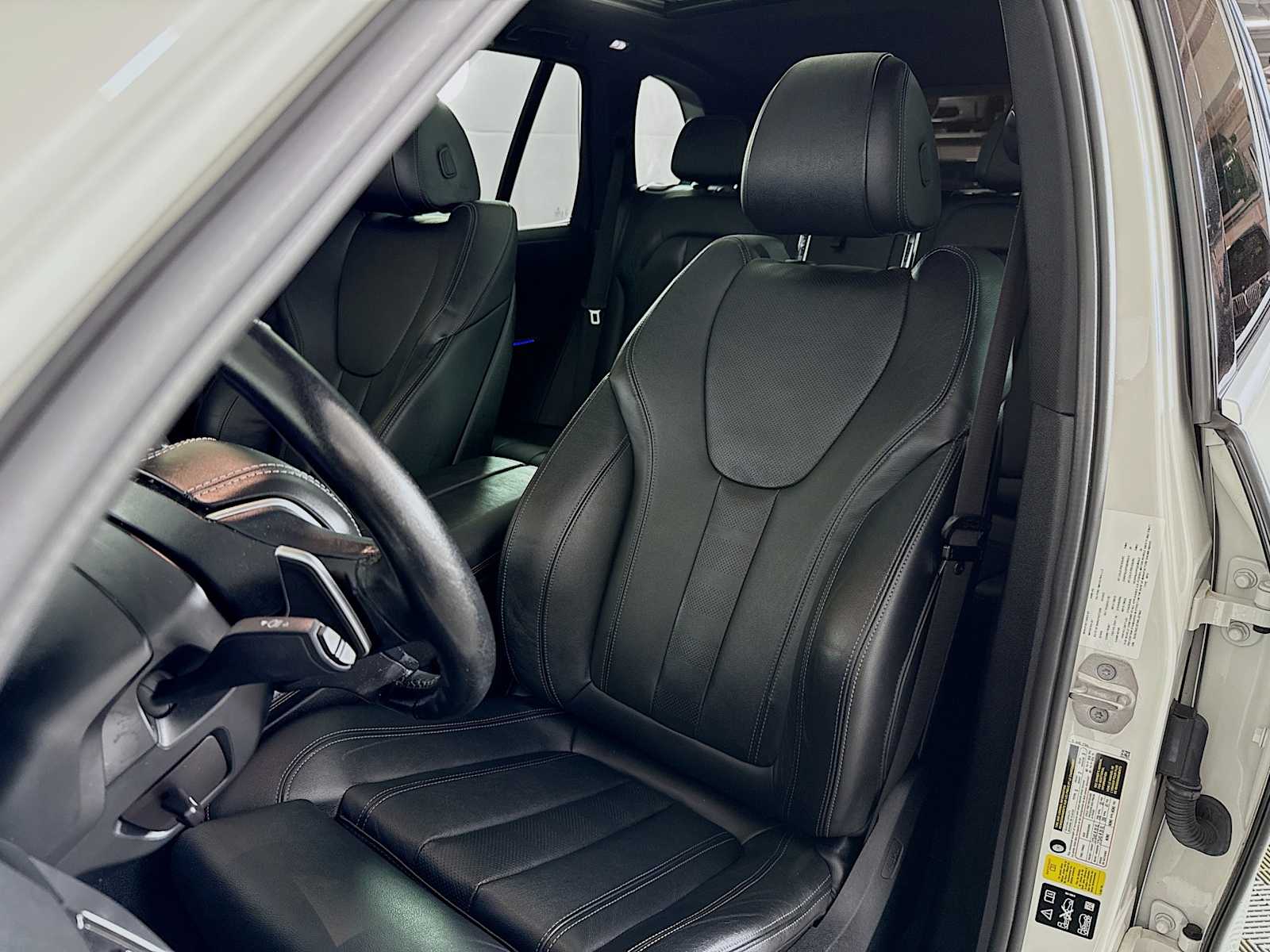 2022 BMW X5 40i - Photo 7