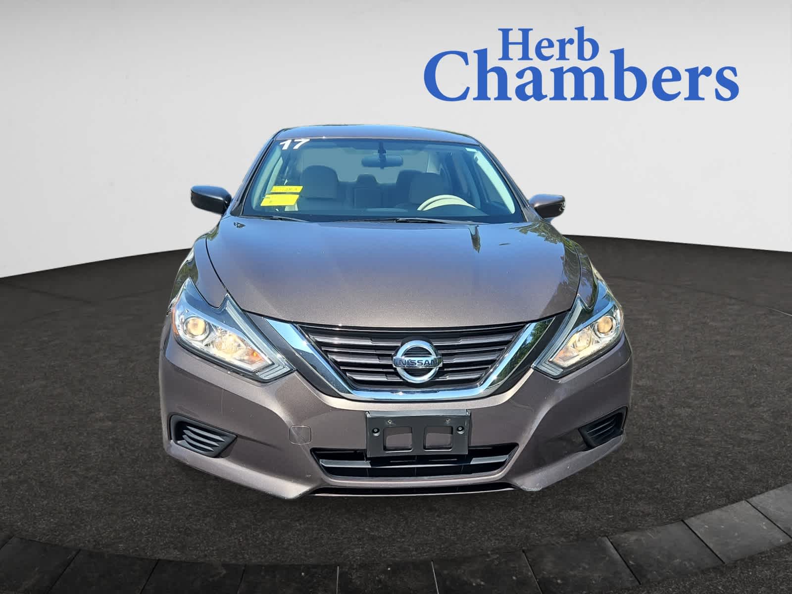 Used 2017 Nissan Altima S with VIN 1N4AL3AP3HC156008 for sale in Seekonk, MA