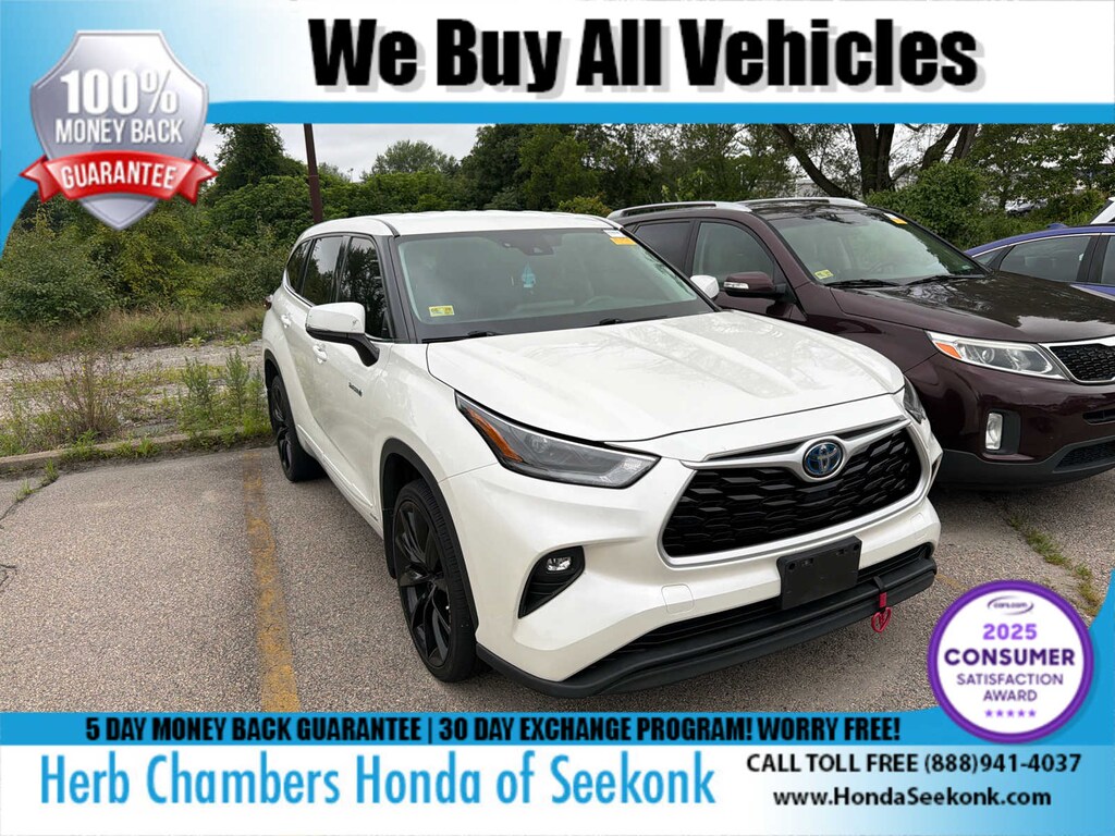 Used 2021 Toyota Highlander Hybrid LE SUV