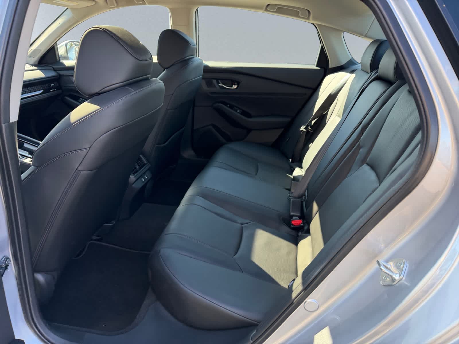 2025 Honda Accord Hybrid Touring - Photo 18