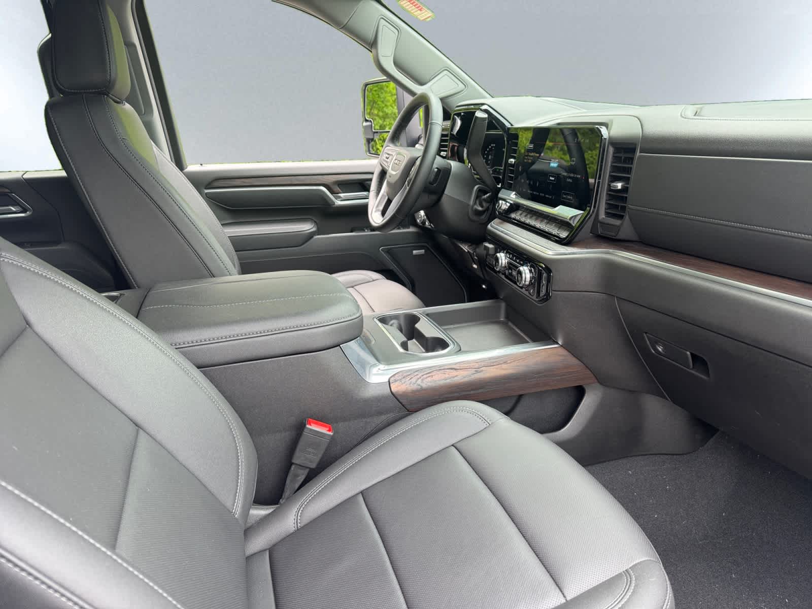 used 2025 GMC Sierra 2500 HD car, priced at $74,998