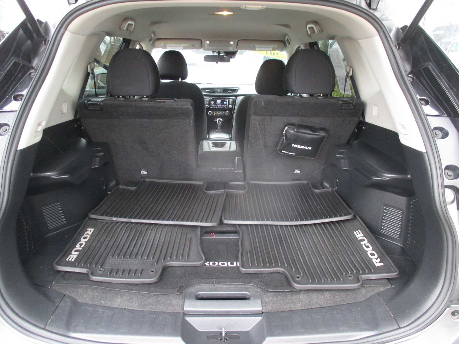 used 2019 Nissan Rogue car, priced at $15,998