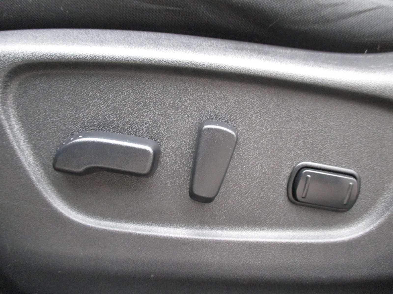 used 2018 Nissan Rogue Sport car, priced at $13,998